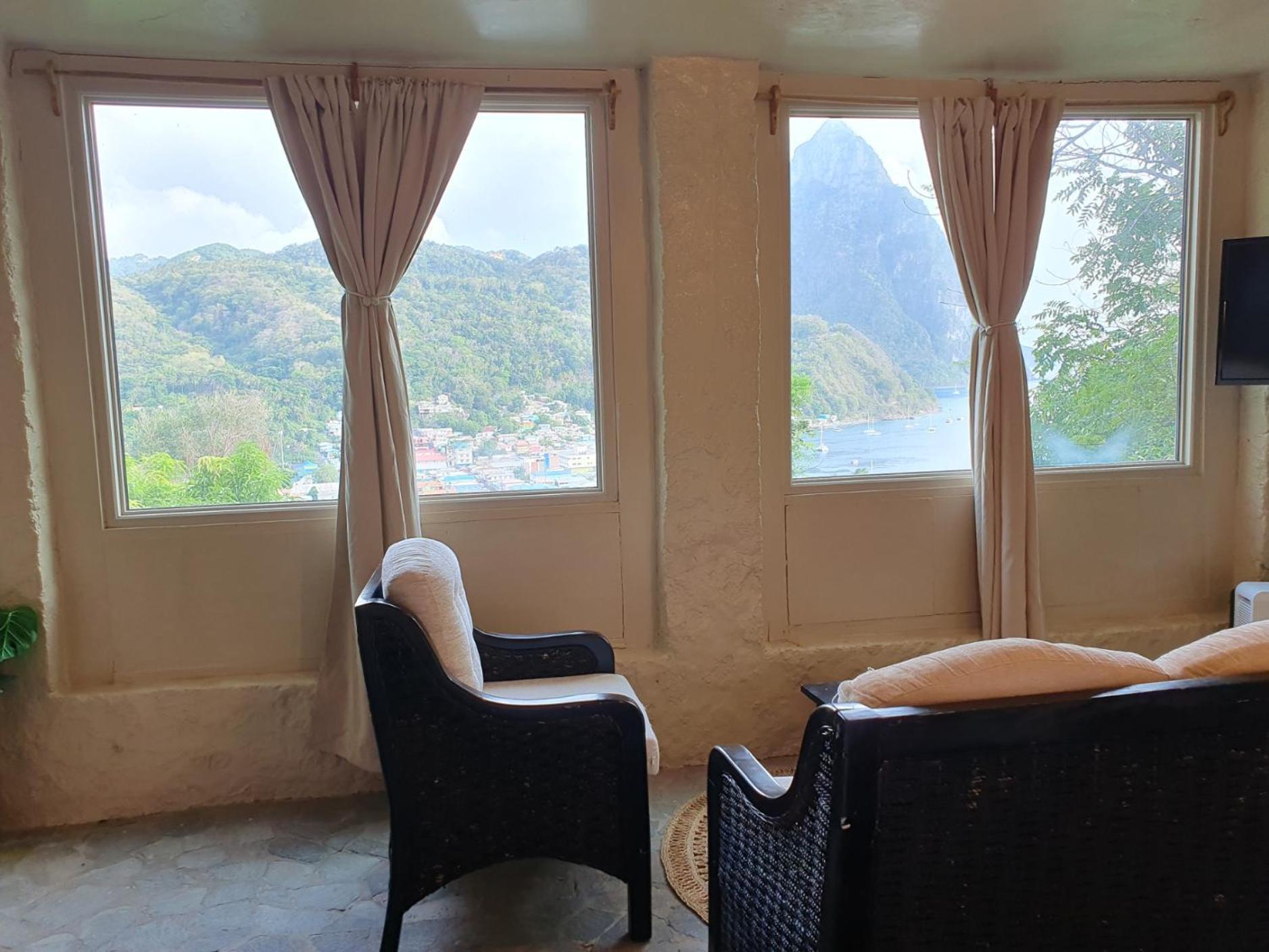 Green Fig Resort & Spa Soufrière Exteriör bild
